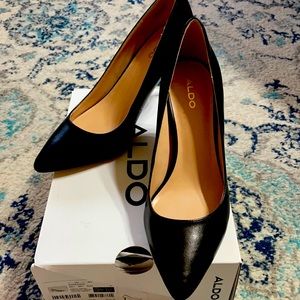 Black Aldo Pumps - High Heels